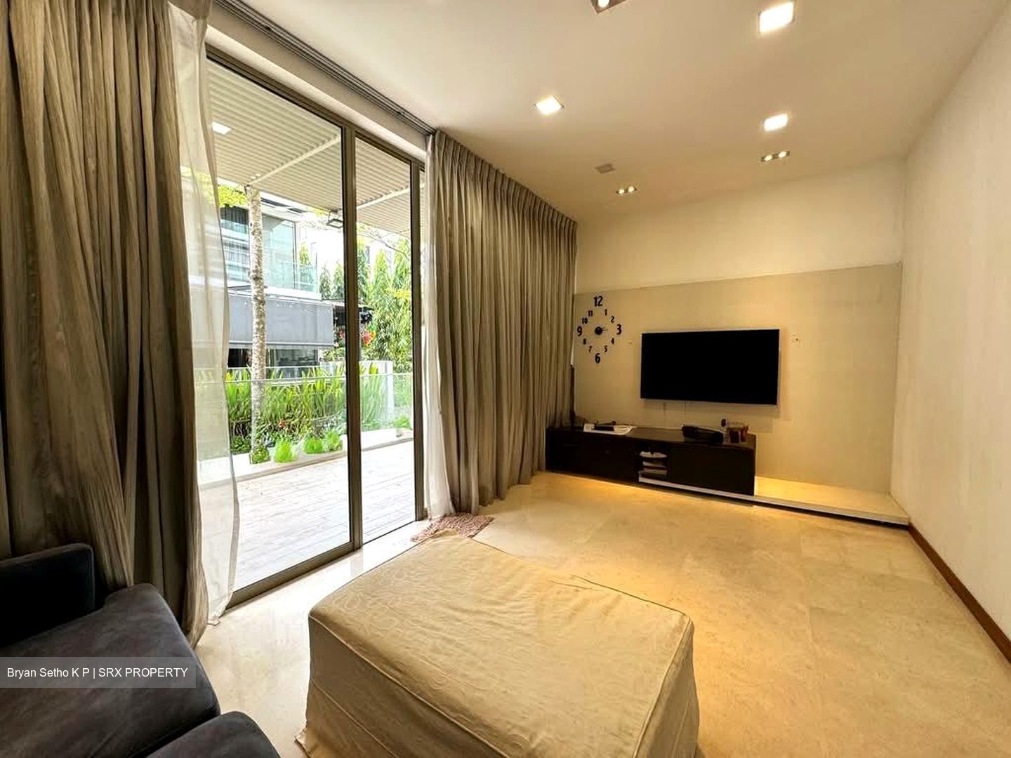Este Villa (D28), Terrace #582881501
